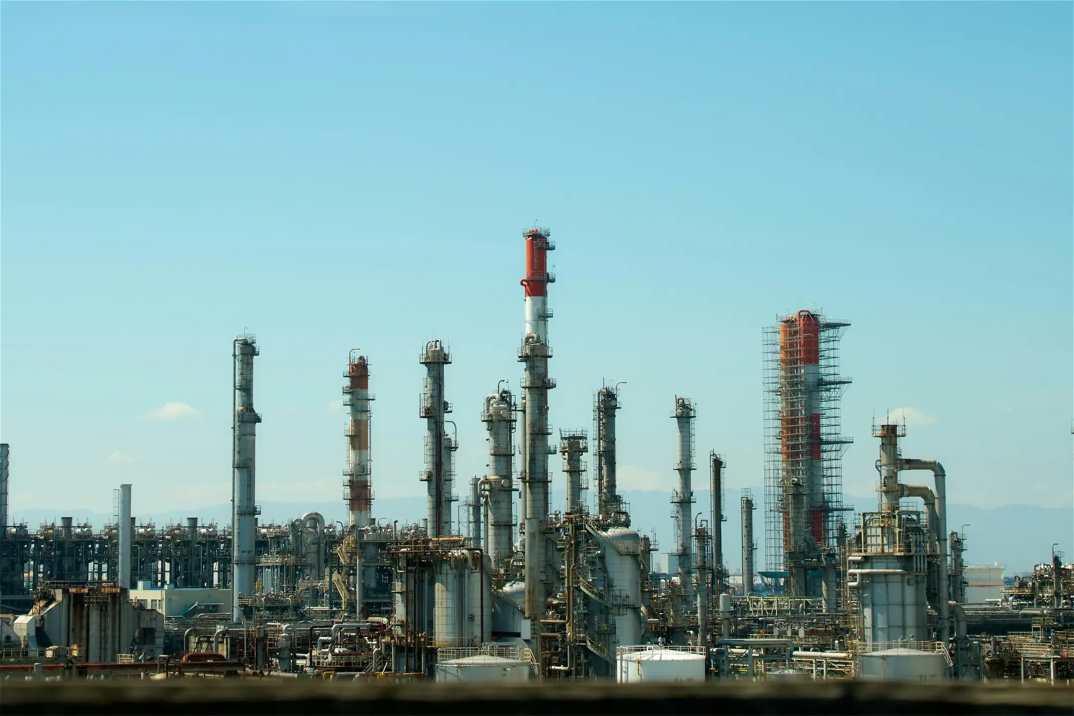 Refinery Light 1
